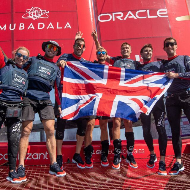 Tough call but time to step away from the wheel with @emiratesgbrsailgp 

Handing over to the super talented @gilesscott87 leaves the team in a great place. 

It’s been a hell of a ride, thanks for all the support 👊